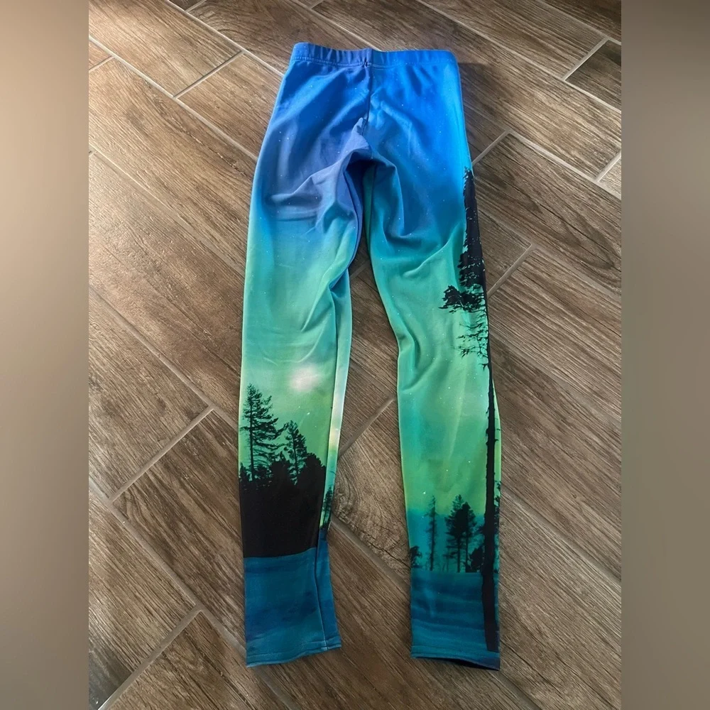BlackMilk Aurora sky leggings - Picture 2 of 3